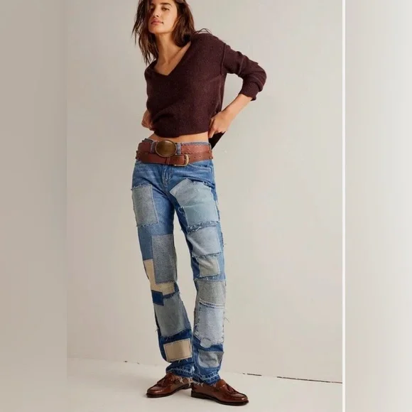 We The Free Bare With Me Jeans Rebel Hearts. Size 29